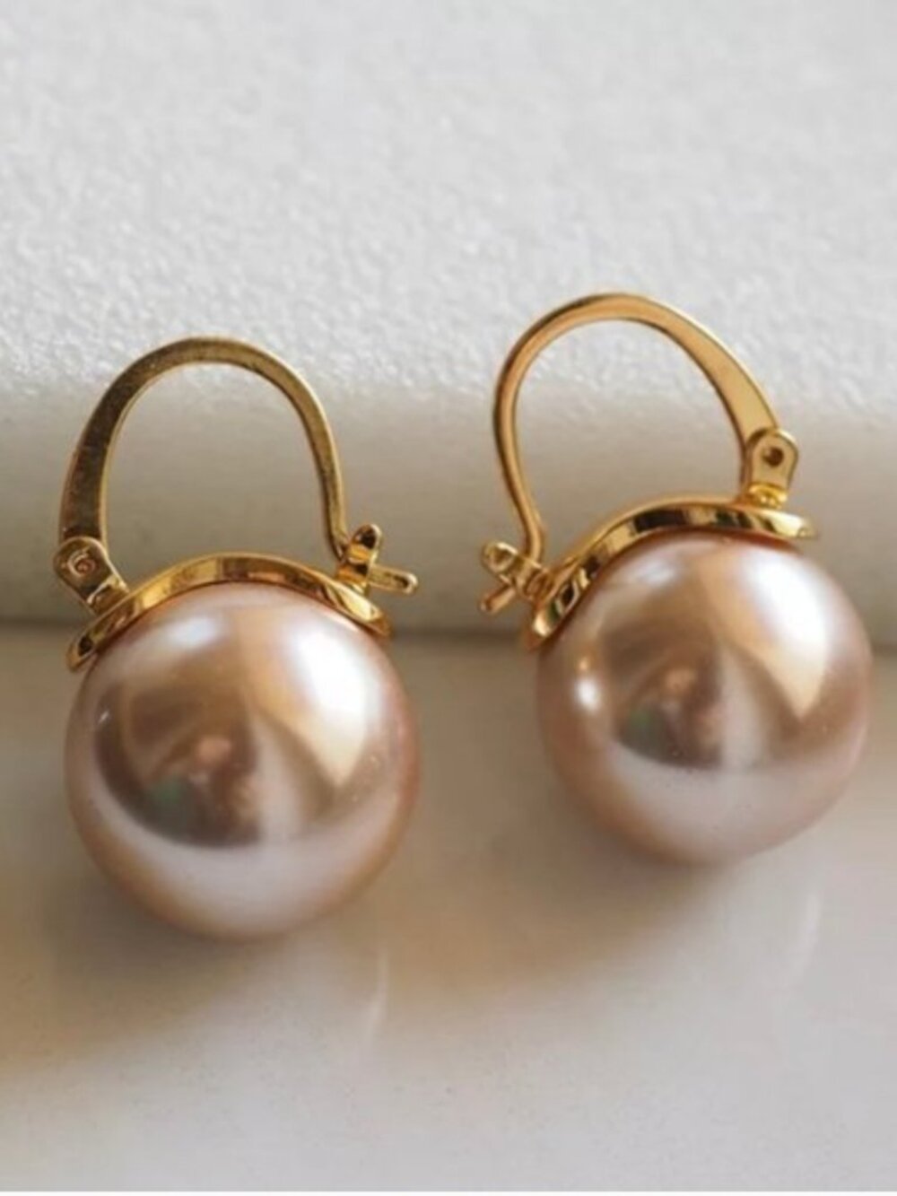 Kate Spade New York Gold Tone Blush Pearl Drop Earrings Classic Elegant